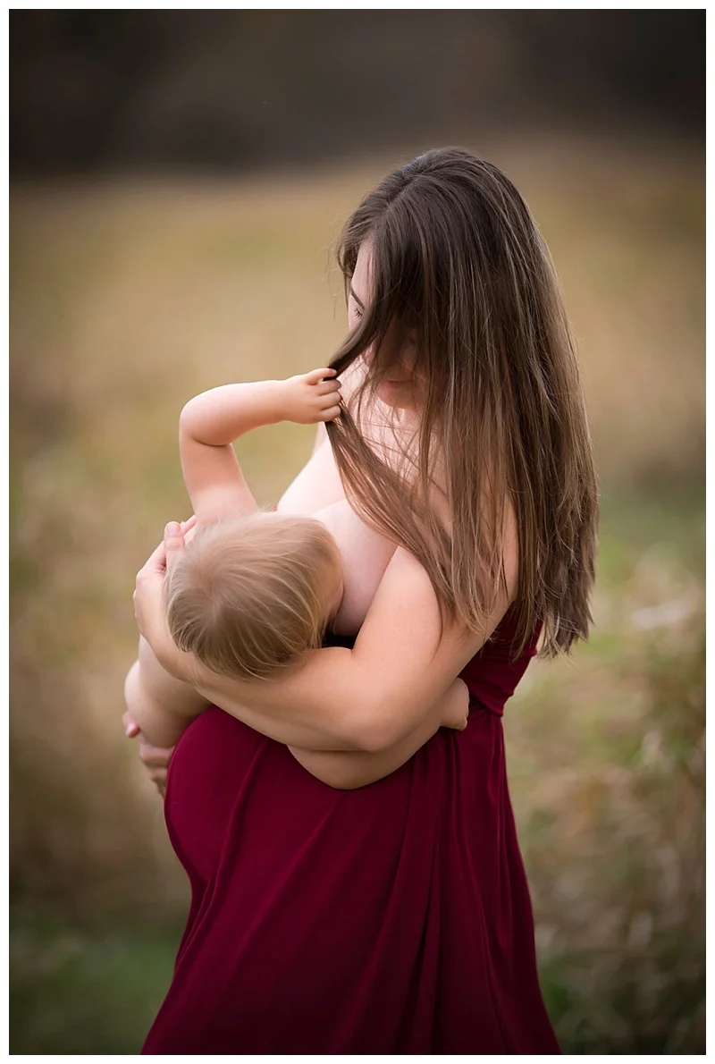 Nursling no. 1 with max as a baby bump! Photo credit: Jess Krcmar Photography