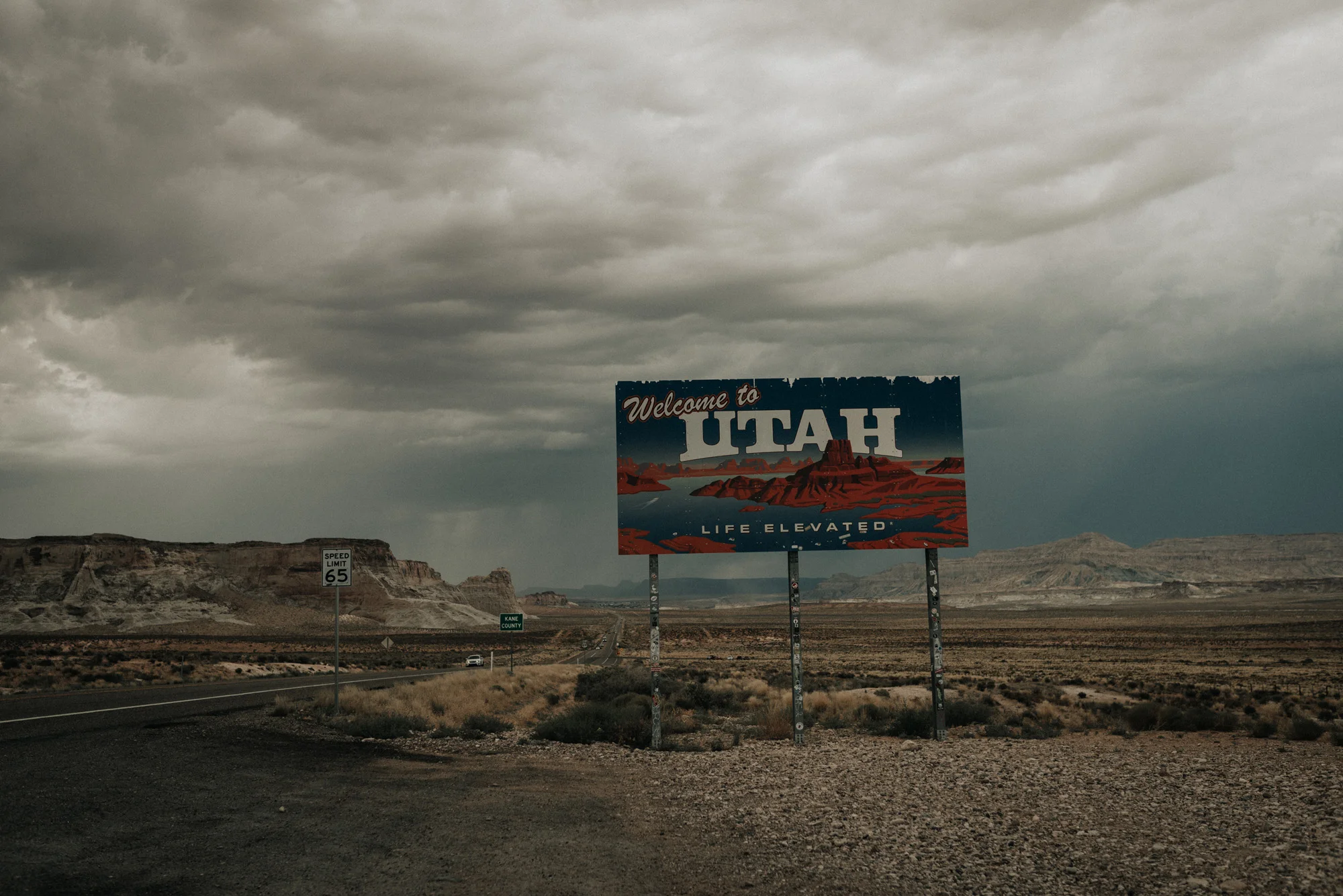 utah state line kylewillisphoto demurela