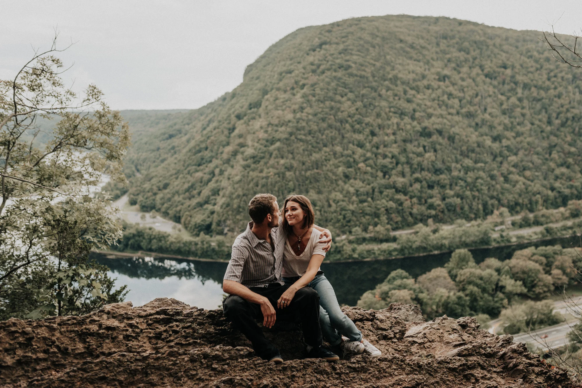 Mount Tammany Delaware Water Gap Engagement Photos
