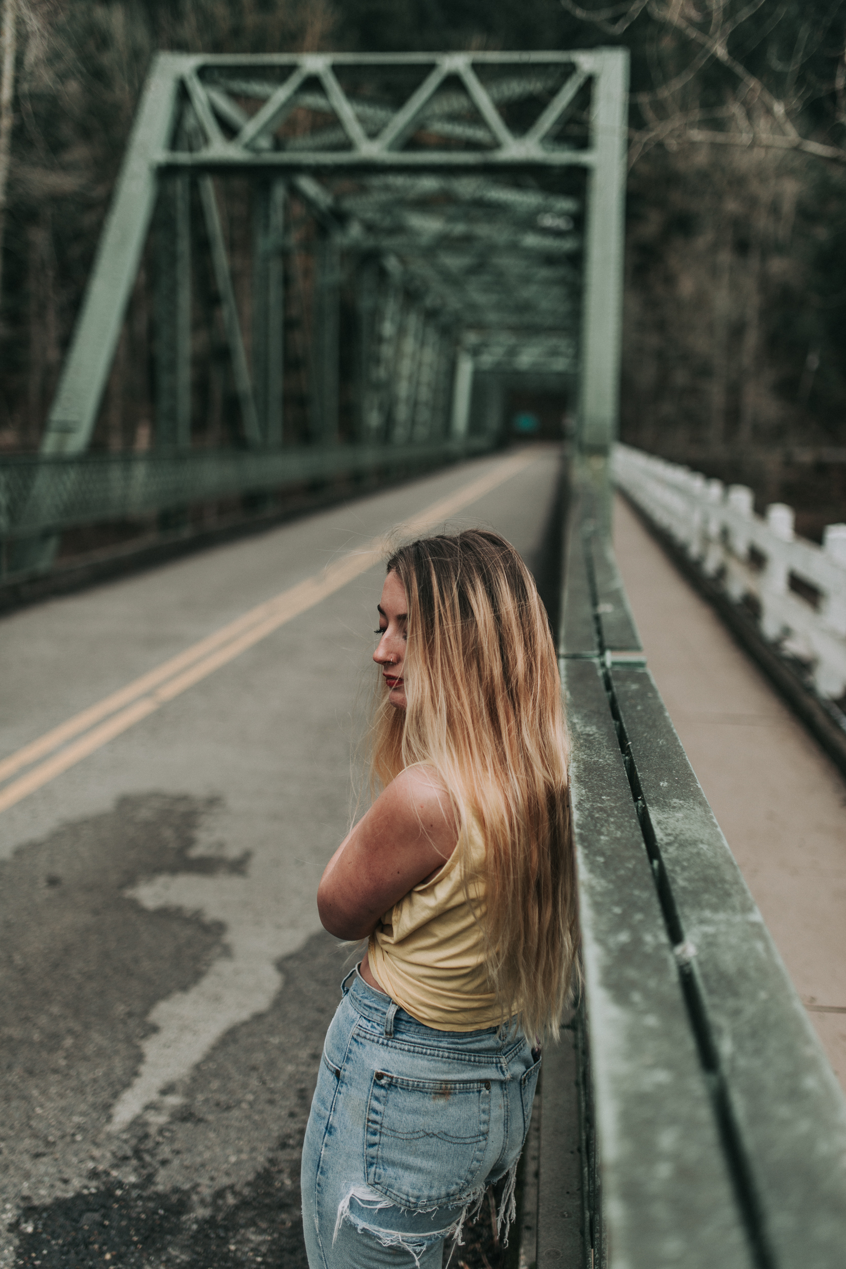 KyleWillisPhoto-Kyle-Willis-Photography-Troutdale-Oregon-Portland-Portrait-Photographer-Abandoned-Photoshoot-Urban-Outfitters-Pacific-Northwest-PNW