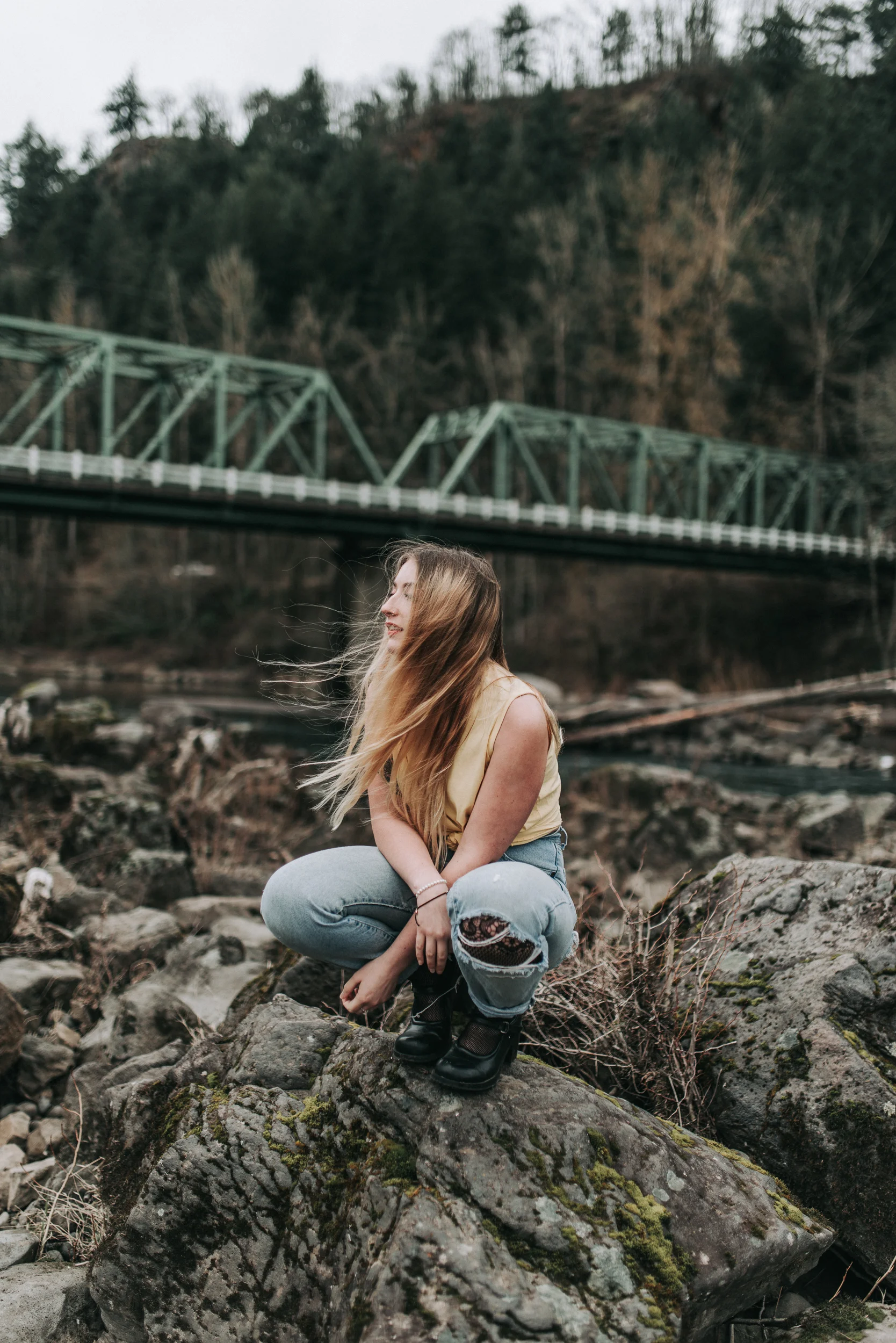 KyleWillisPhoto-Kyle-Willis-Photography-Troutdale-Oregon-Portland-Portrait-Photographer-Abandoned-Photoshoot-Urban-Outfitters-Pacific-Northwest-PNW