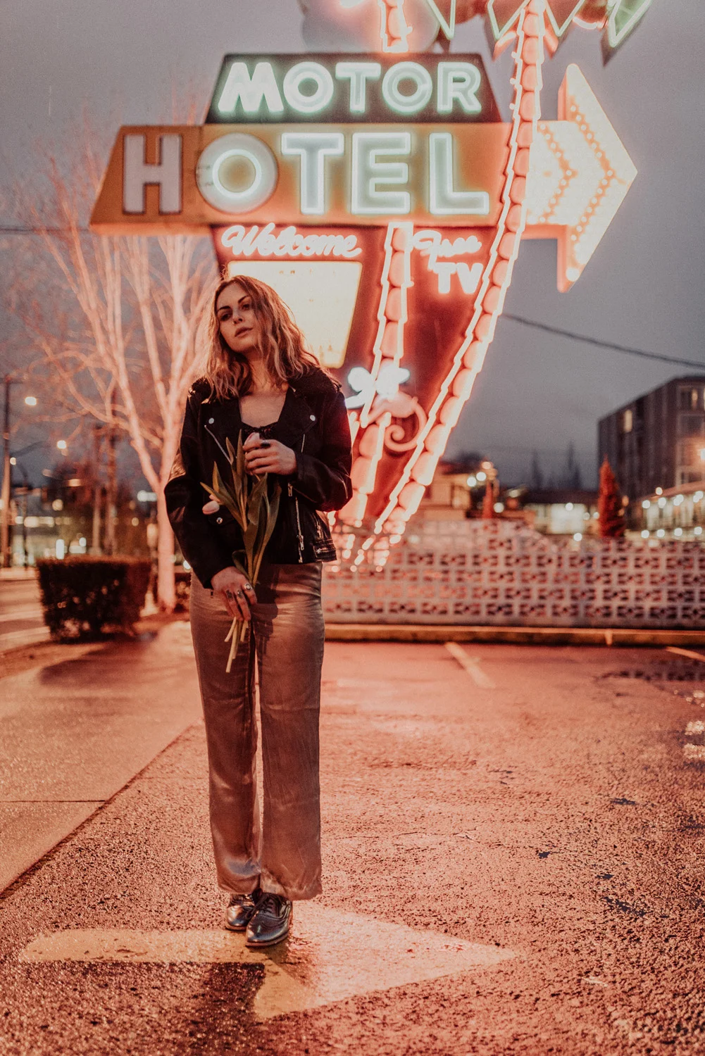 KyleWillisPhoto-Kyle-Willis-Photography-Portland-Oregon-Portrait-Photographer-Hawthorne-Downtown-Records-Jocelyn-Bourlier-PNW-Free-People-Boho-Vintage