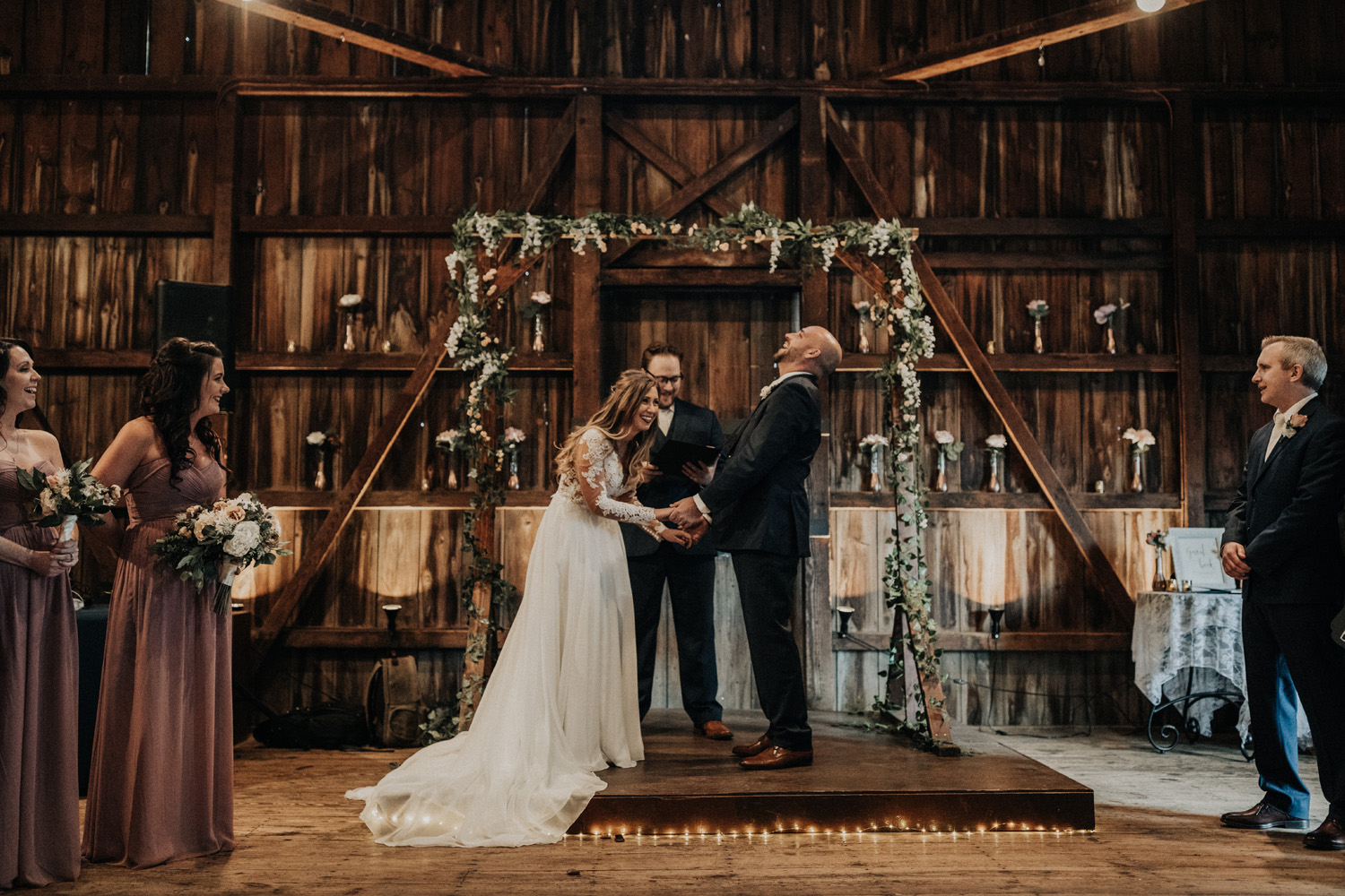 KyleWillisPhoto-kyle-willis-photography-rodes-barn-wedding-swedesboro-new-jersey-philadelphia-lillian-west-faux-bouquets-rustic-south-new-york-city