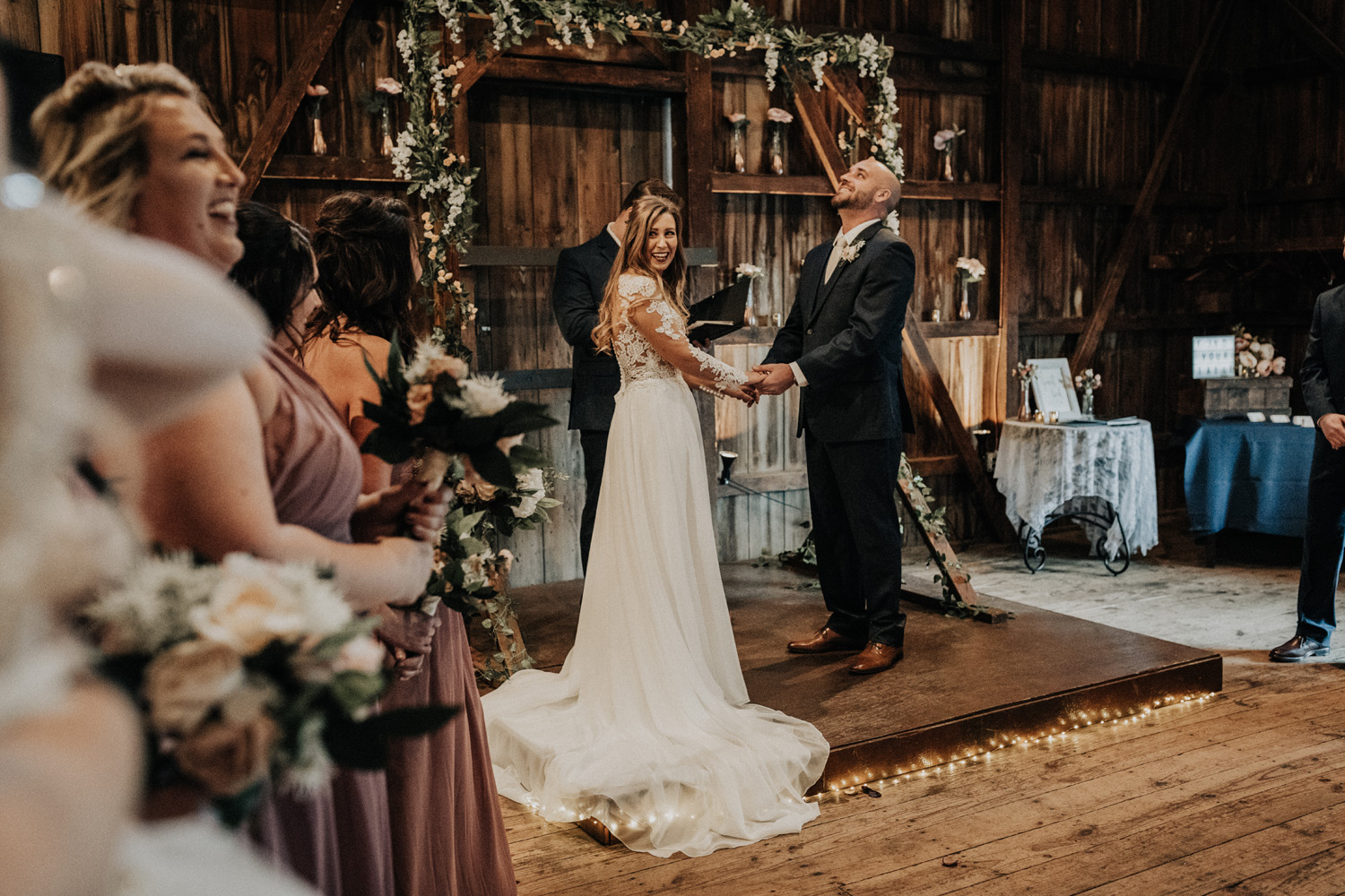 KyleWillisPhoto-kyle-willis-photography-rodes-barn-wedding-swedesboro-new-jersey-philadelphia-lillian-west-faux-bouquets-rustic-south-new-york-city