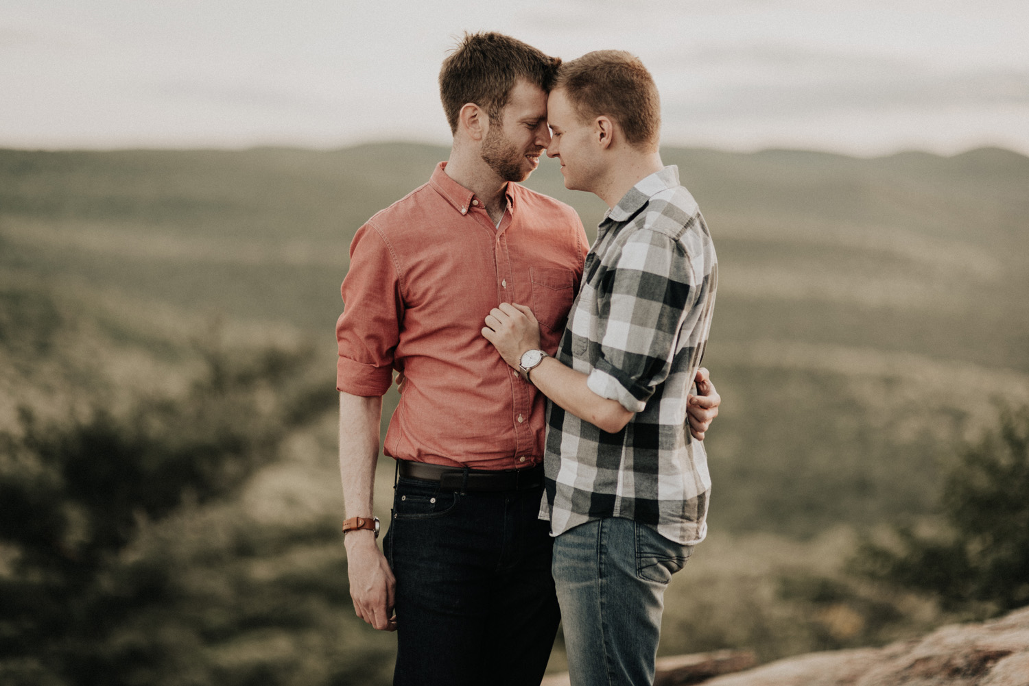 kylewillisphoto_kyle_willis_photography_bear_mountain_engagement_photos_gay_same_sex_sunset_appalacian_philadelphia_new_jersey_york_wedding_photographer_moody_engaged98.jpg