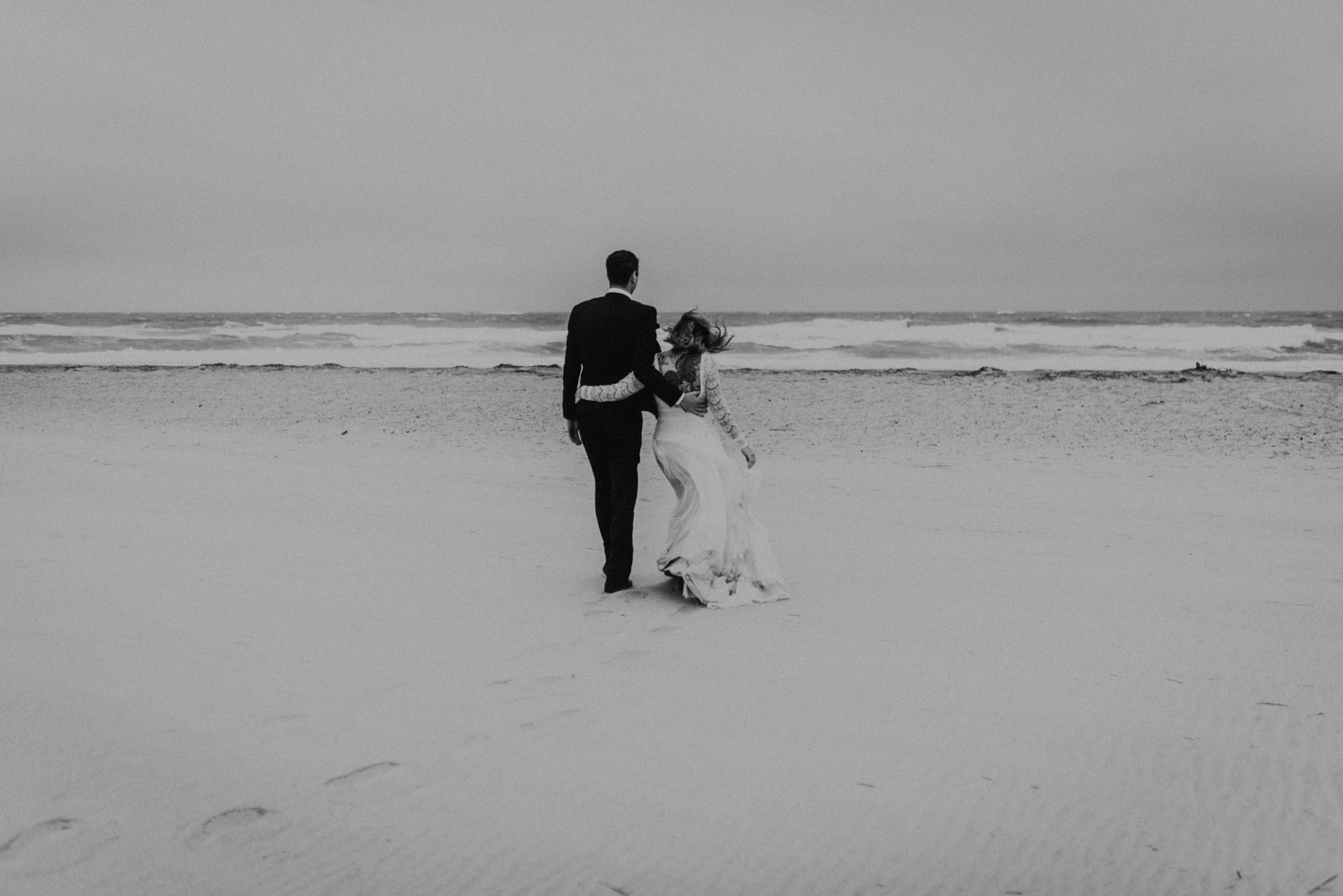 kylewillisphoto_kyle_Willis_Photography_liz_gibbs_brigantine_beach_atlantic_city_wedding_philadelphia_jersey_shore_new_nyc_engagement_delaware_engaged_married_rainy_photos_ac_boho23.jpg