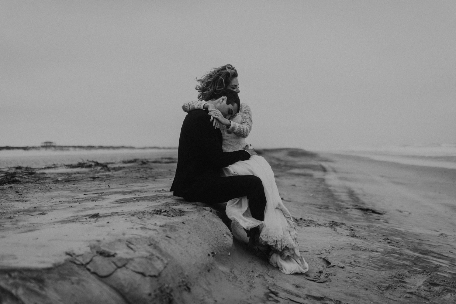 kylewillisphoto_kyle_Willis_Photography_liz_gibbs_brigantine_beach_atlantic_city_wedding_philadelphia_jersey_shore_new_nyc_engagement_delaware_engaged_married_rainy_photos_ac_boho32.jpg
