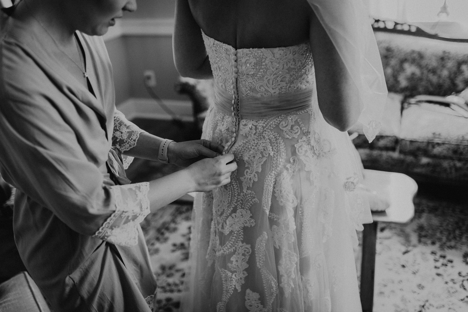kylewillisphoto_kyle_willis_photography_rodale_institute_farm_wedding_kutztown_pennsylvania_pa_philadelphia_rustic_lavender_sendoff_exit_new_jersey_marriage_engagement_york_city_moody182.jpg