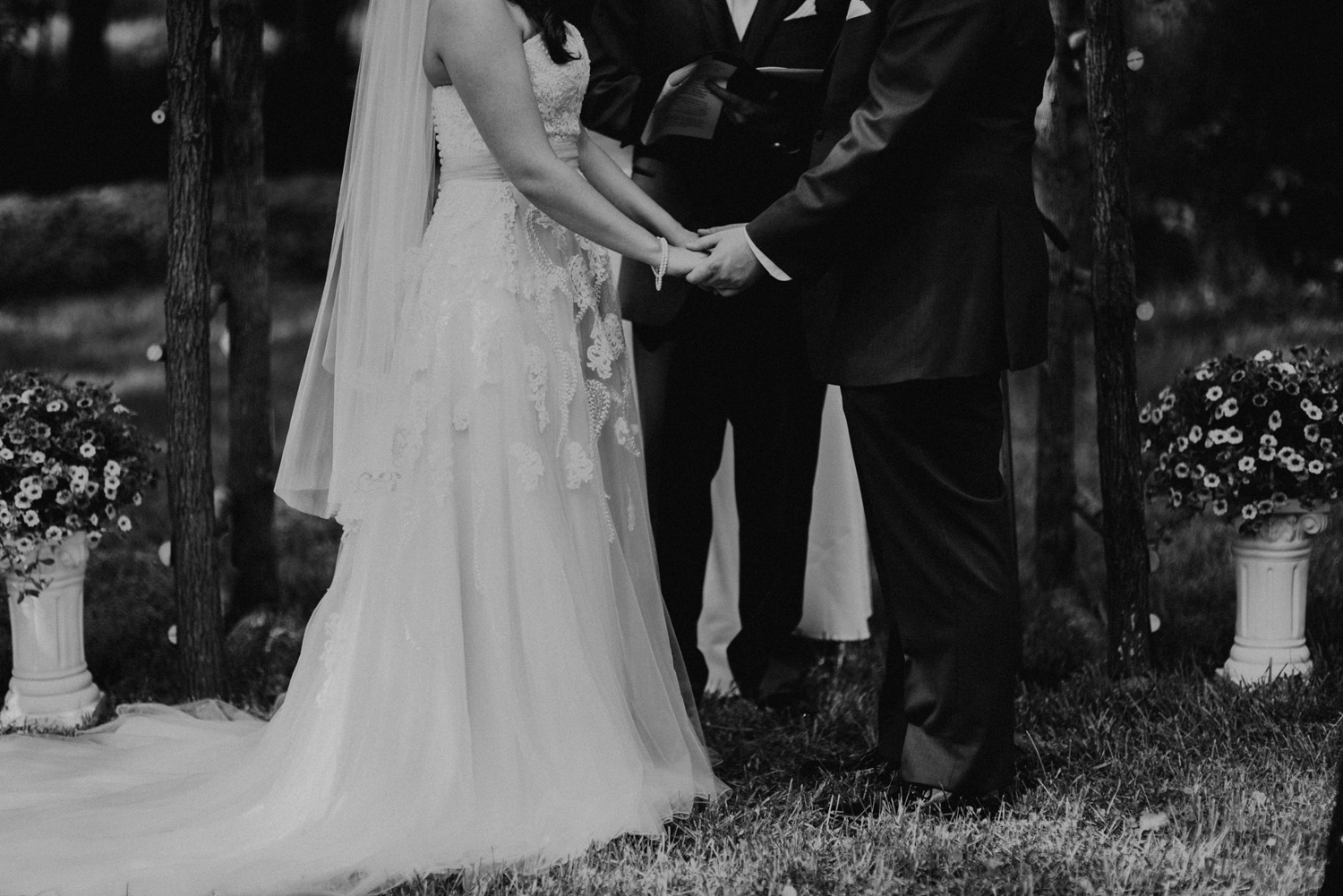 kylewillisphoto_kyle_willis_photography_rodale_institute_farm_wedding_kutztown_pennsylvania_pa_philadelphia_rustic_lavender_sendoff_exit_new_jersey_marriage_engagement_york_city_moody410.jpg