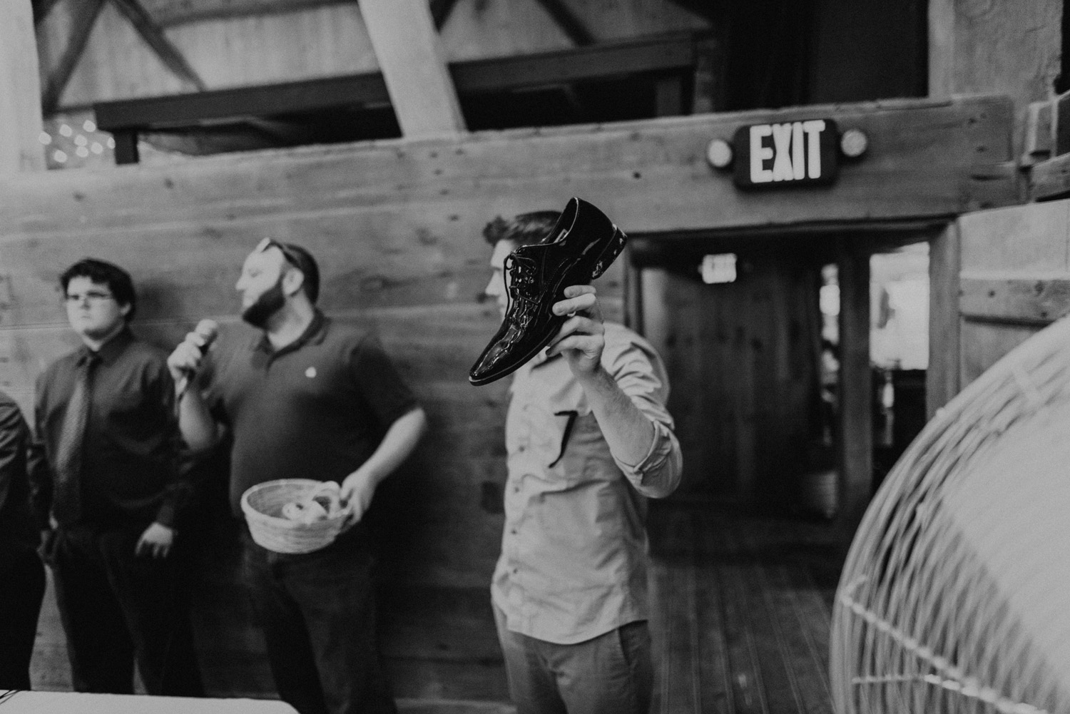 kylewillisphoto_kyle_willis_photography_rodale_institute_farm_wedding_kutztown_pennsylvania_pa_philadelphia_rustic_lavender_sendoff_exit_new_jersey_marriage_engagement_york_city_moody620.jpg