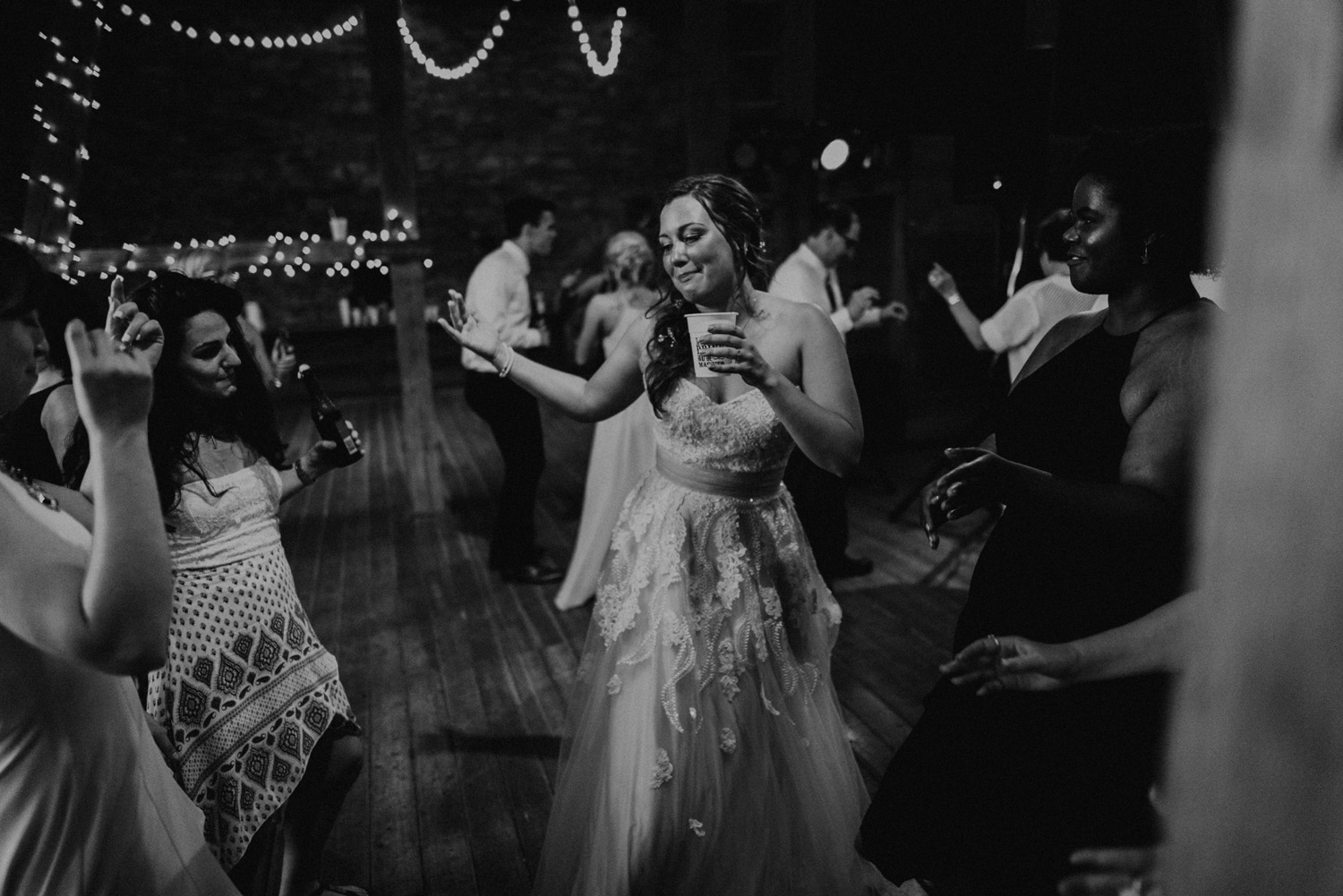 kylewillisphoto_kyle_willis_photography_rodale_institute_farm_wedding_kutztown_pennsylvania_pa_philadelphia_rustic_lavender_sendoff_exit_new_jersey_marriage_engagement_york_city_moody624.jpg
