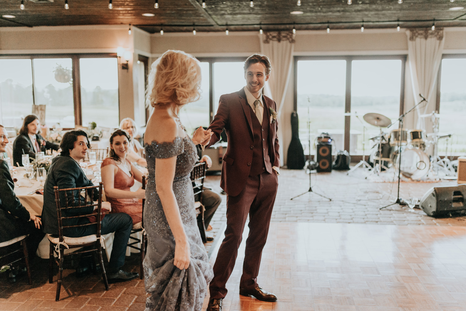 ballyowen_golf_course_wedding_hamburg_new_jersey_wedding_photographer_kylewillisphoto_philadelphia_pa_pennsylvania_photographer_hipster_modern_brittany_ellis