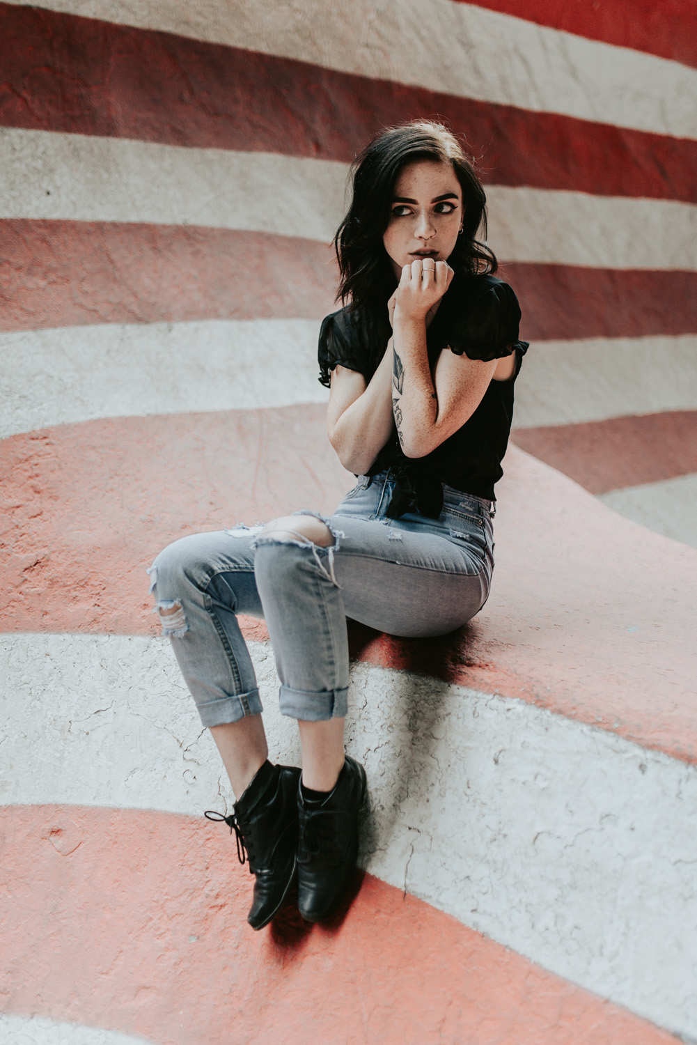 philadephia_fdr_skatepark_model_portrait_photographer_grunge_kylewillisphoto_riley_brown_South_kyle_willis_photography_pennysylvania