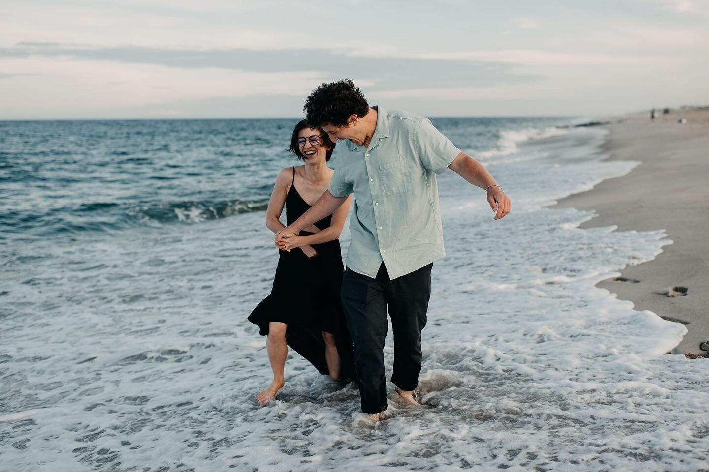 It&rsquo;s Ethan and Nora&rsquo;s wedding day! It honestly feels so long ago that I did their engagement photos at the beach but I&rsquo;m so excited to see them wed in Brooklyn today.
#KyleWillisPhoto
#njweddingphotographer