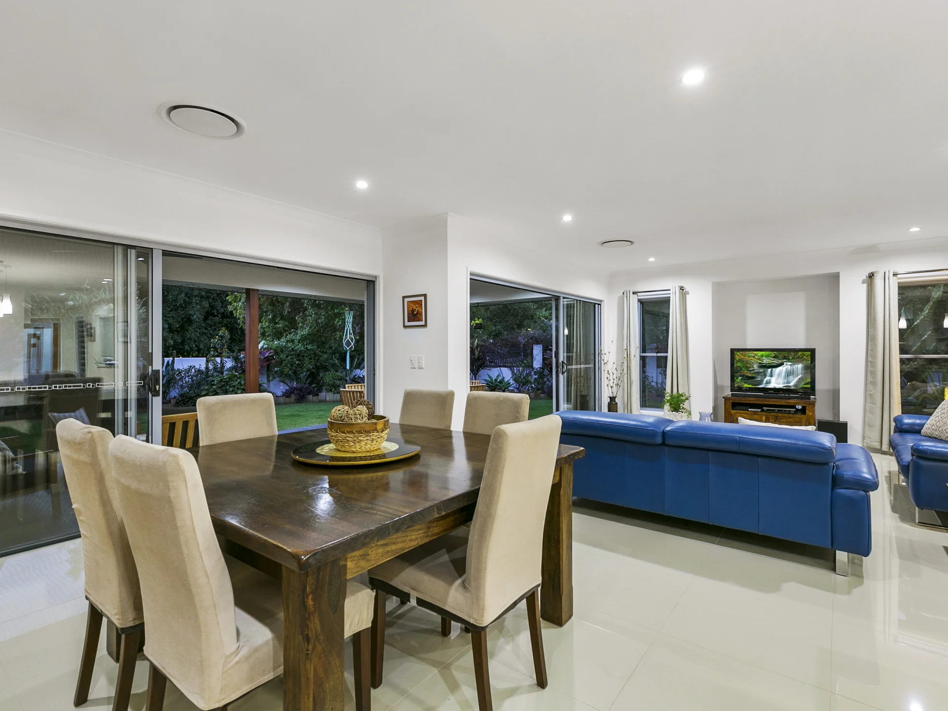 055_Open2view_ID524893-2_Smoke_Bush_Drive__Noosa_Heads.jpg