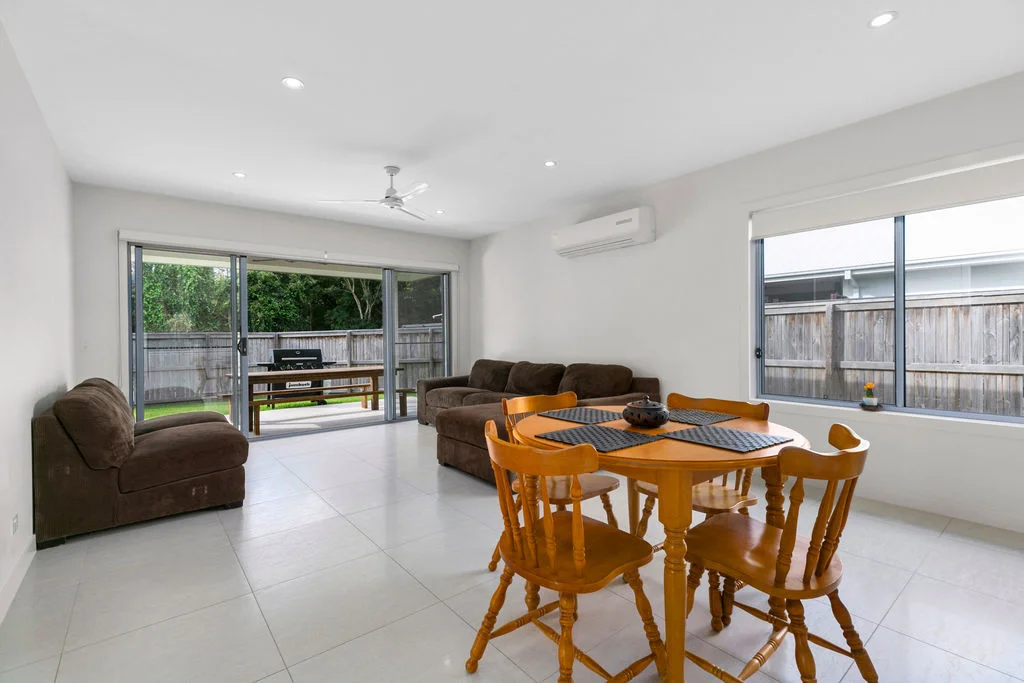 024_Open2view_ID533249-12_Honey_Myrtle_Road___Noosa_Heads.jpg