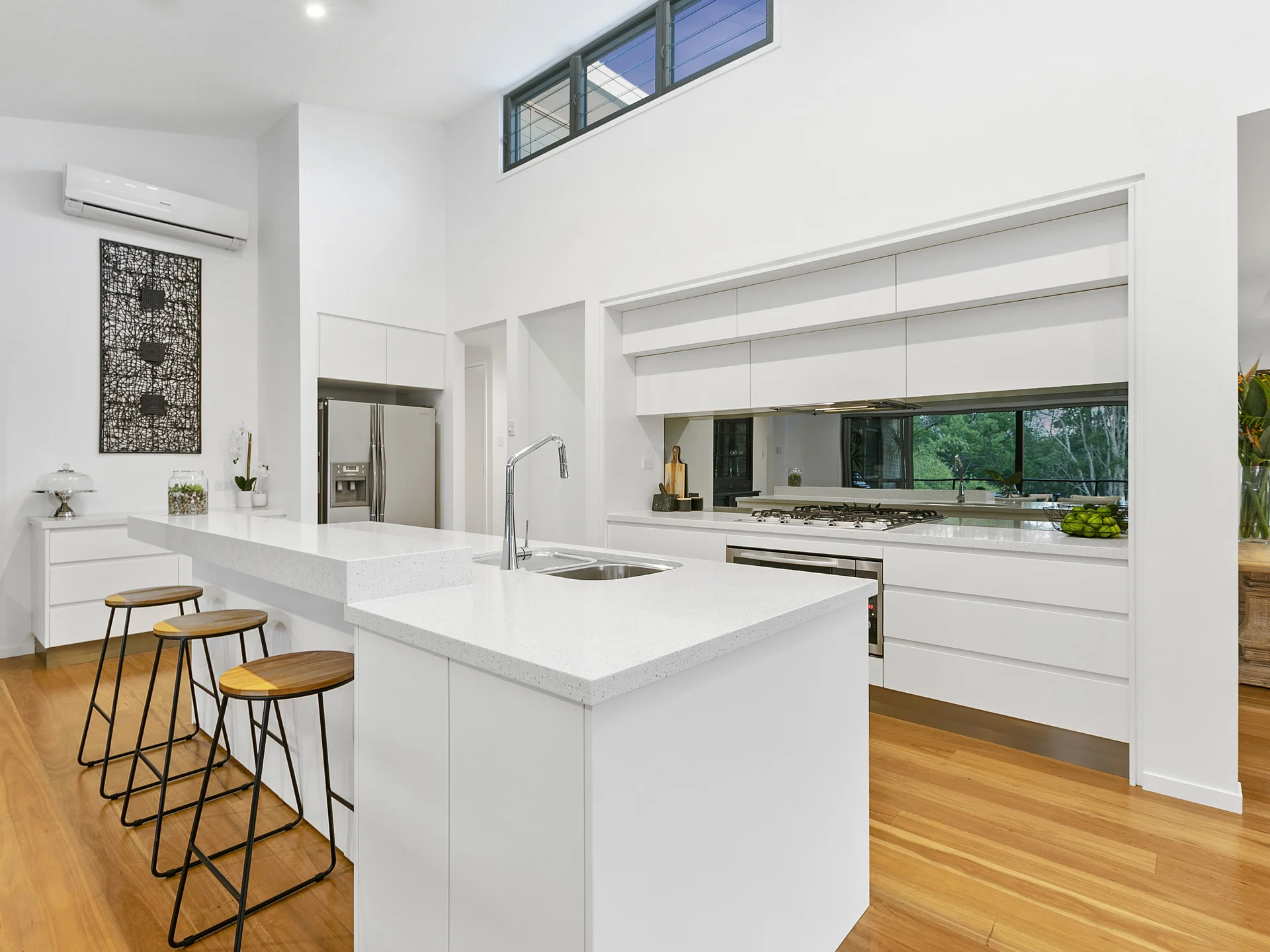 047_Open2view_ID541827-15_Cooroibah_Crescent__Tewantin.jpg