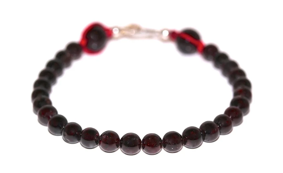 Discretion Garnet from Atelier JAWERY