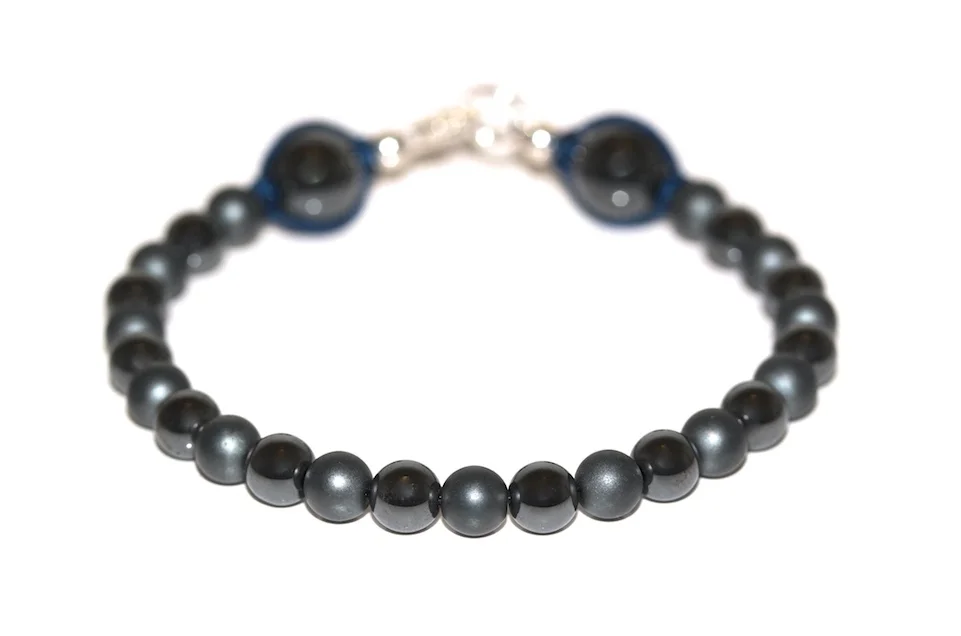 Discretion Hematite from JAWERY Paris
