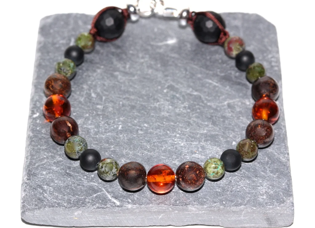 Bijou de poignet en Bronzite, Ambre, Jaspe Vert et Onyx