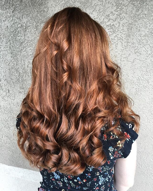 I have a love of redheads I don&rsquo;t know why but they always find me maybe because my brothers a ginger  isn&rsquo;t this lady&rsquo;s hair divine ! #redheadbaby #longhair #makeovers #clermonthairdresser