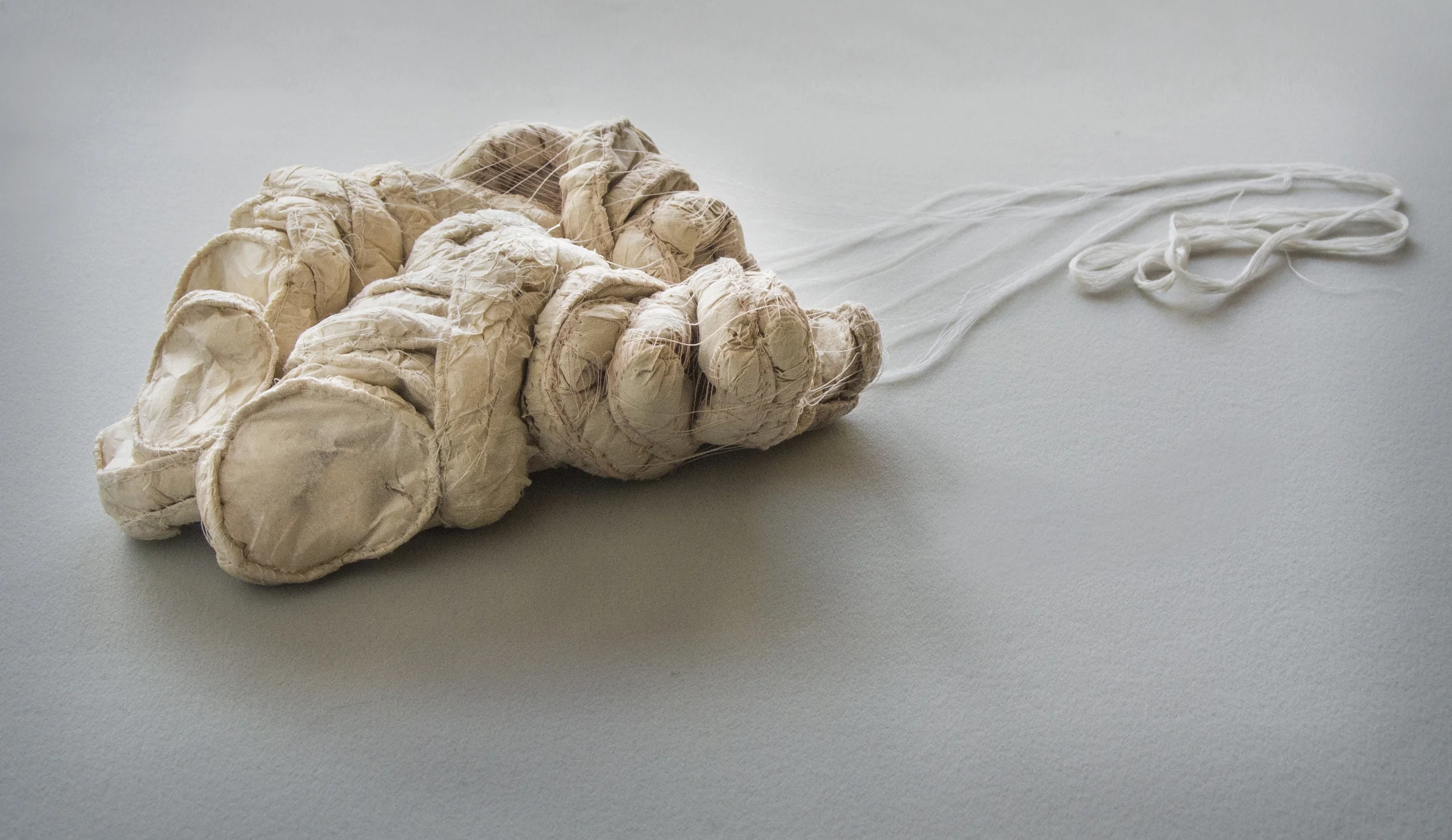 Sawing cotton, 25x22x8cm, 2010 (Photo: Staffan Löwstedt)