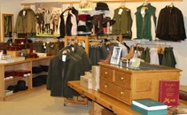 The Broadway Gunroom Kennel Lane Broadway Tel: 01386 852519