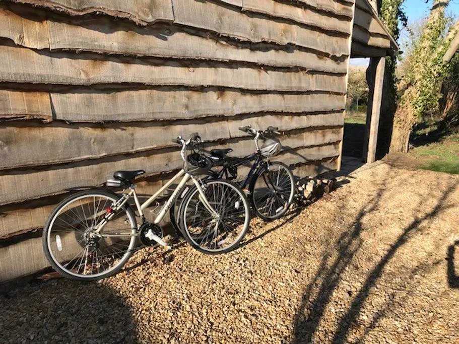 the-cotswold-way-studio-bikes-available-to-use.jpg