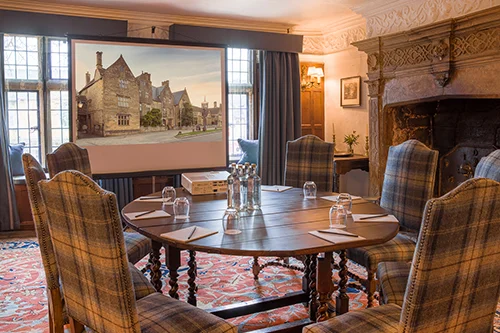 lygon-arms-meeting-conference-room-cromwell-broadway-cotswolds.jpg