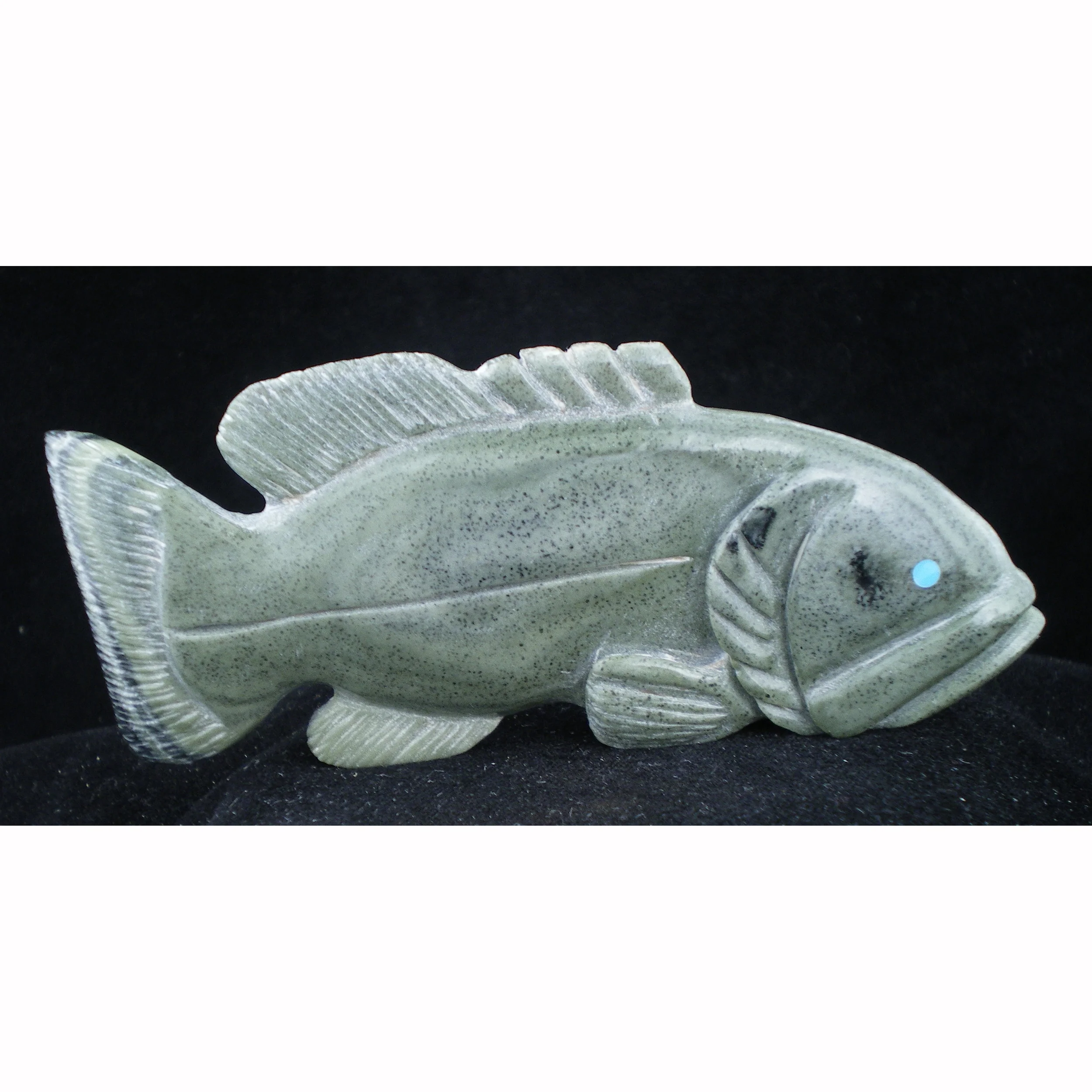 RM84R-Square-Brian-Yatsattie-Zuni-fish-carving-1200.jpg