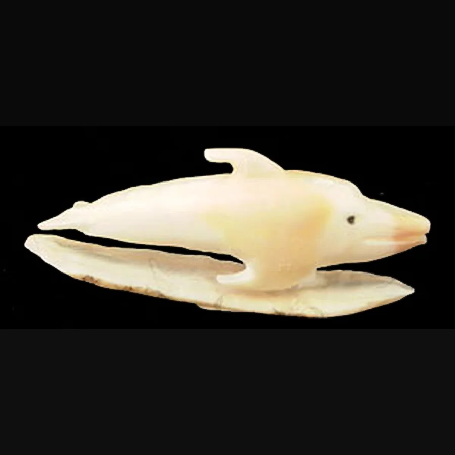 SM89R-Square-Zuni-Natewa-dolphin-carving-72.jpg
