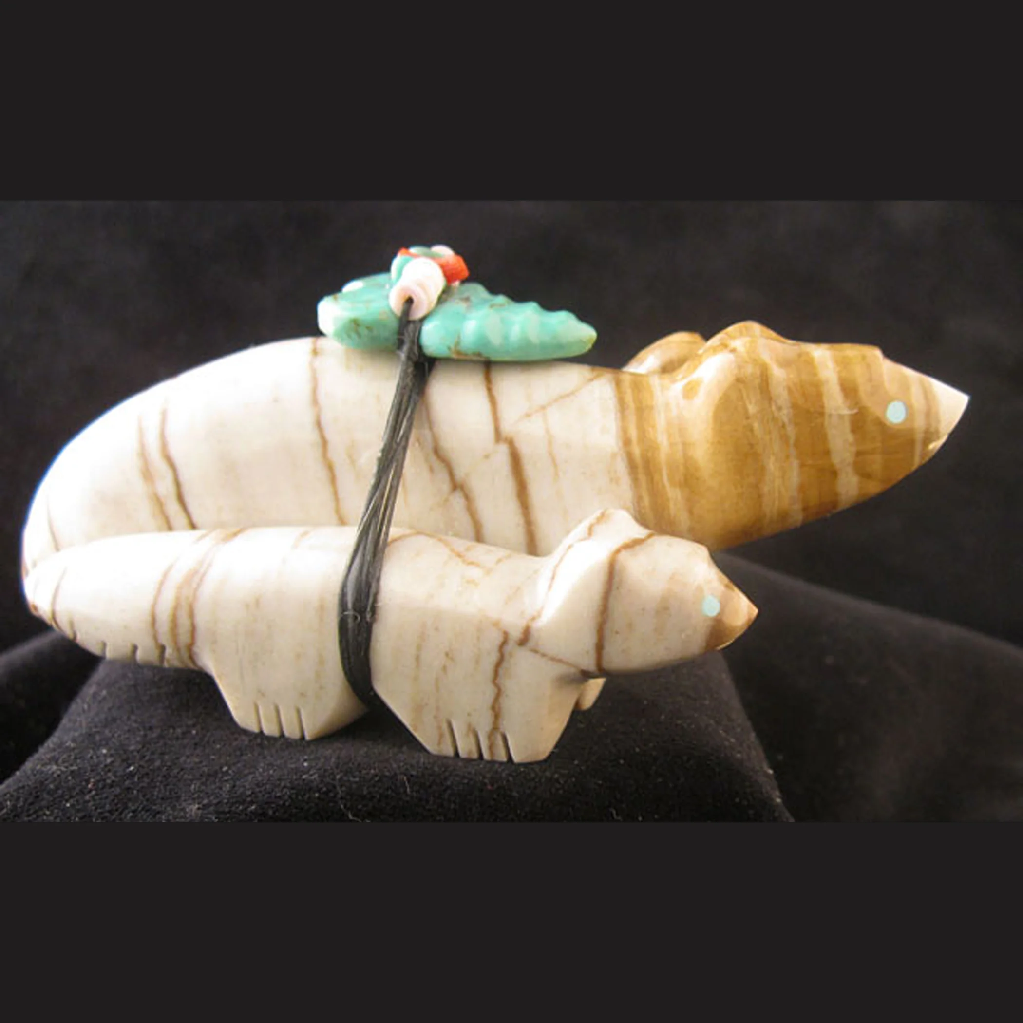 RS94R-Square-Robert-Weahkie-Zuni-wolf-group-700.jpg