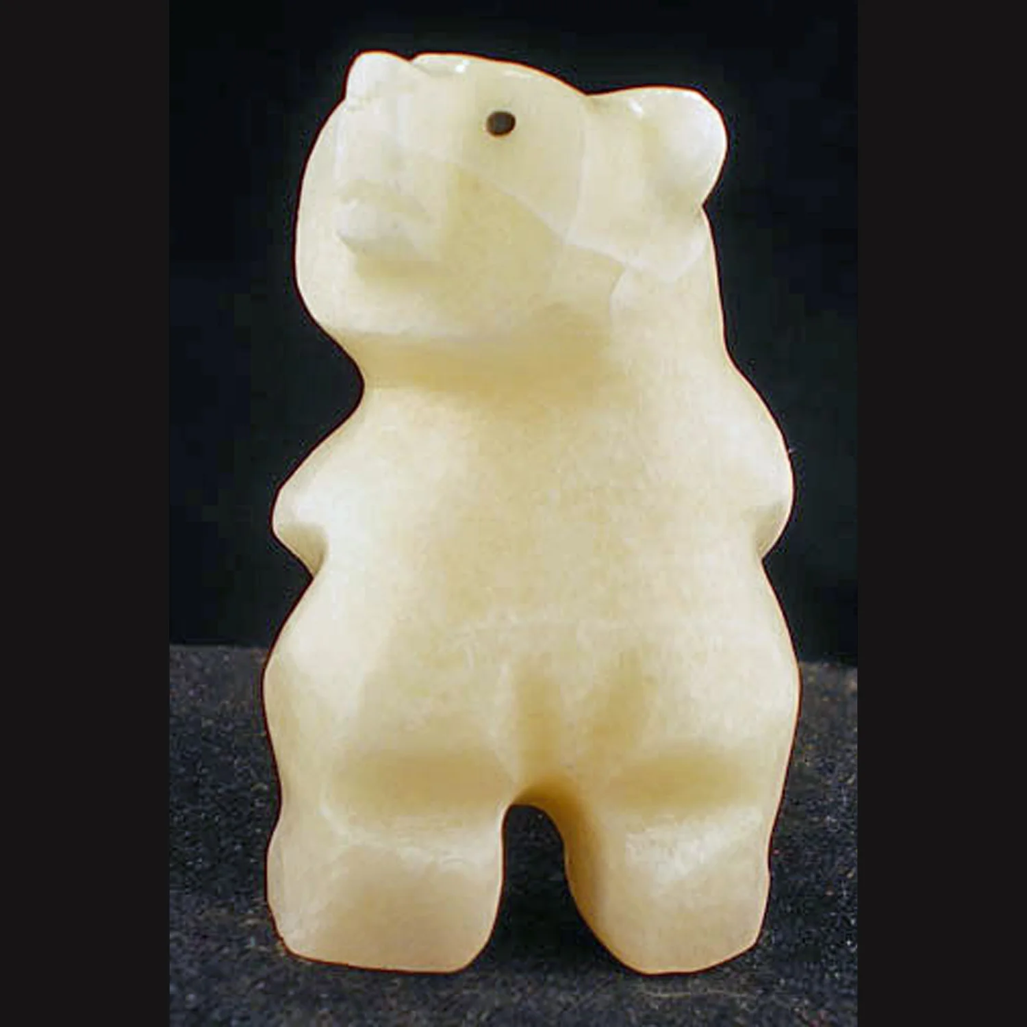 RM13F-Square-Zuni-Dee-Edaakie-alabaster-standing-bear-500.jpg