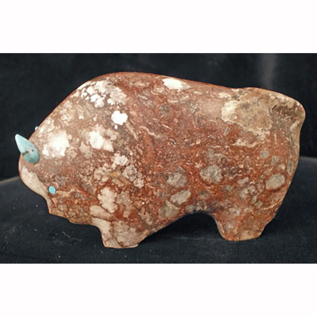 RJ39L-Square-Zuni-Lynn-Quam--buffalo-fetish-400.jpg