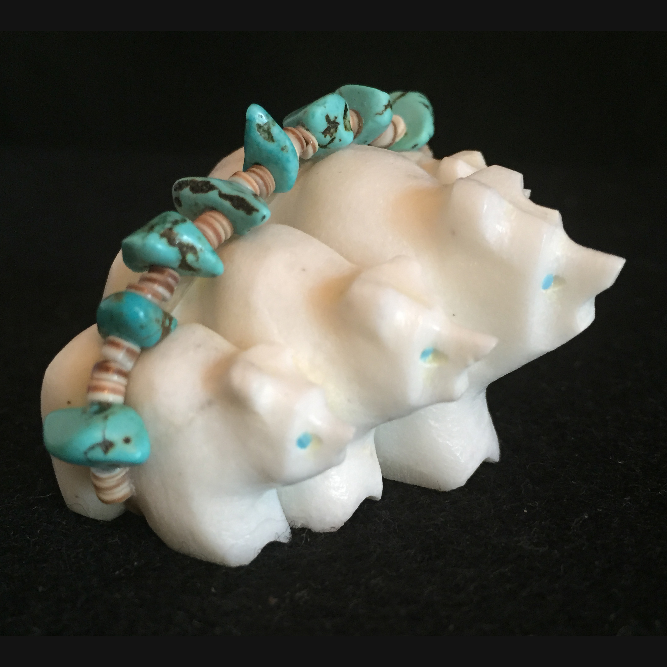 Tim Lementino Zuni 5-Bear fetish carving family. 1 1/8