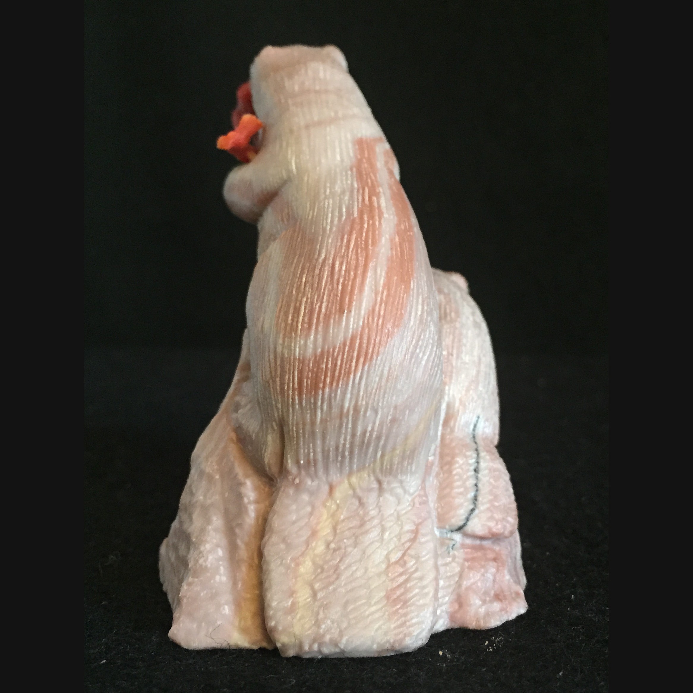 RV61V-Colin-Weeka-Zuni-2 beavers-pipestone-carving.JPG