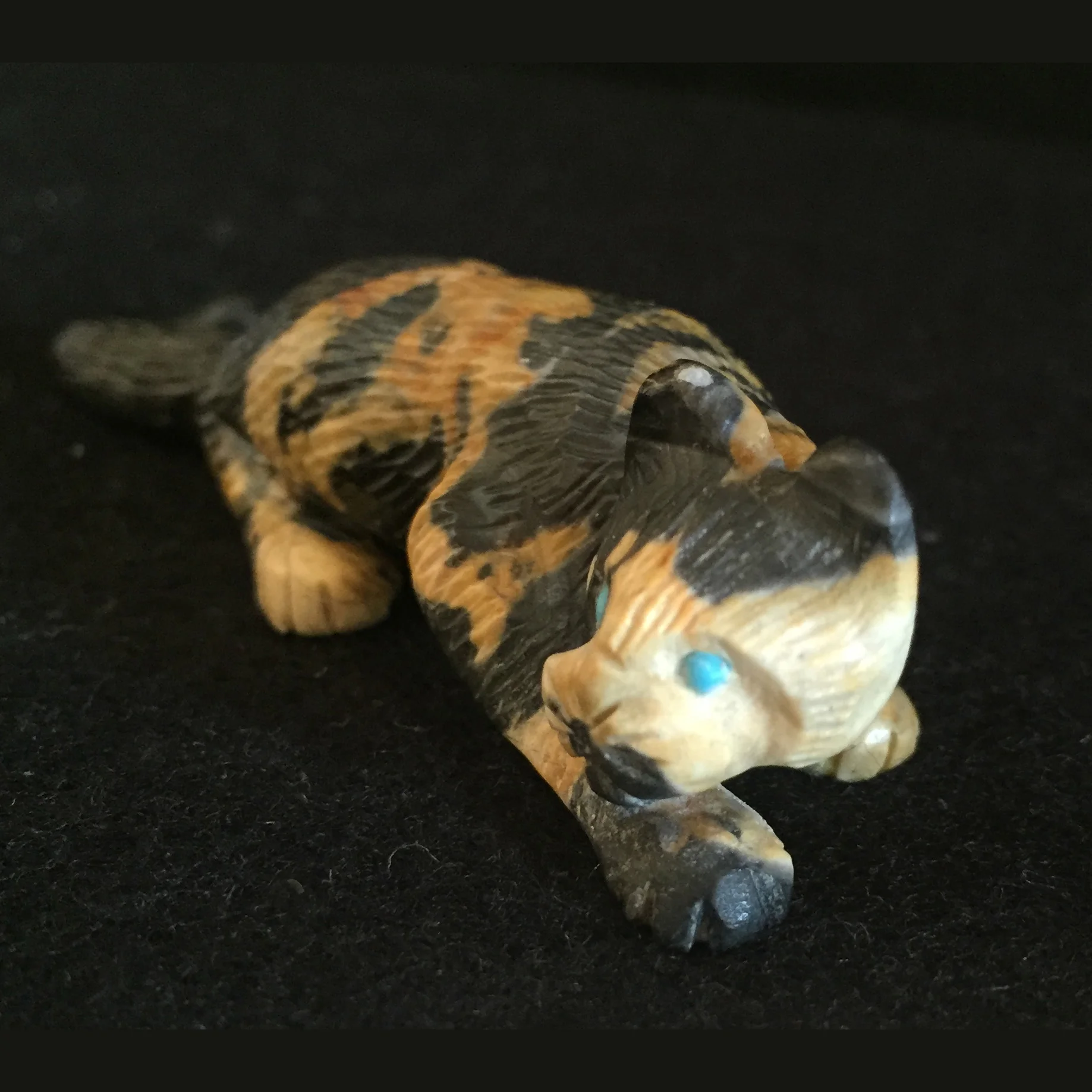 RV53F-Square-Wilfred-Cheama-Zuni-mountain-lion-fetish.jpg
