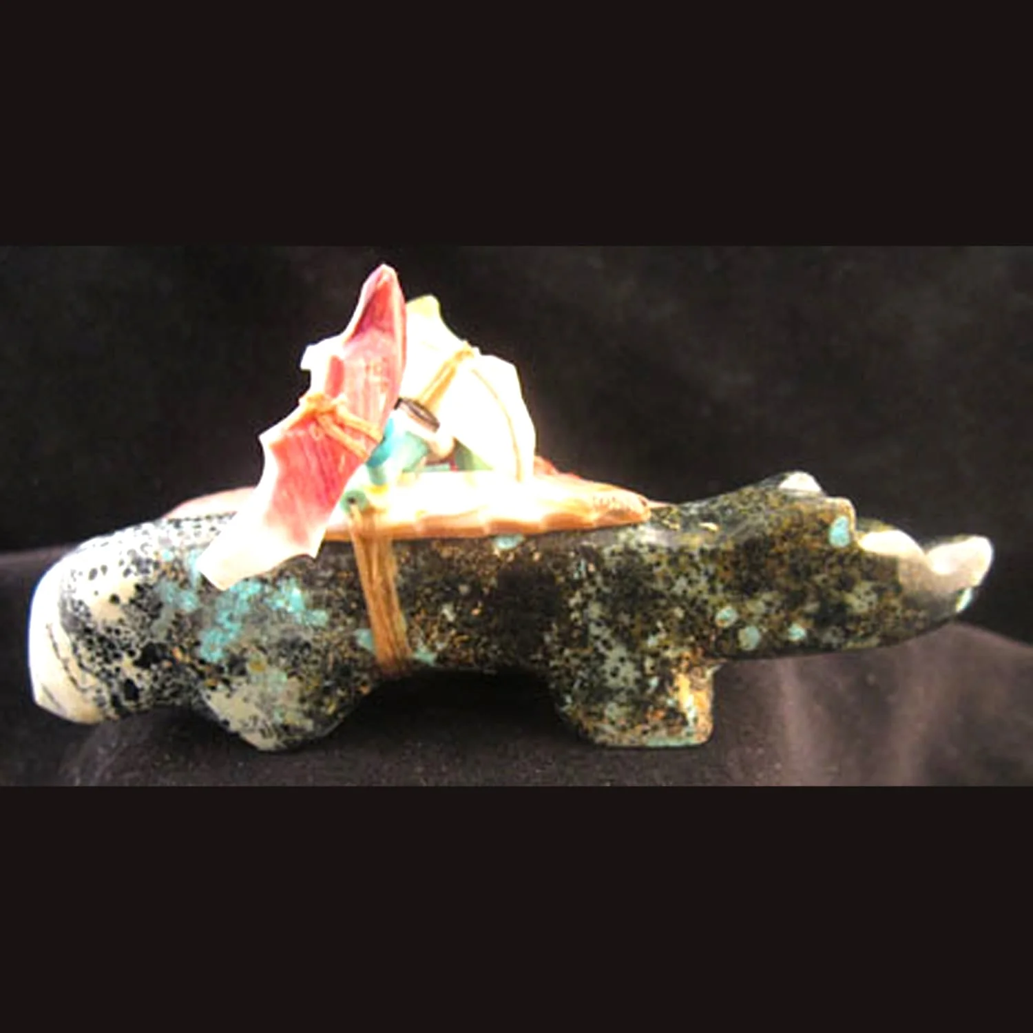 RT13R-Square-Jayne-Quam-Zuni-wolf-pair-500.jpg