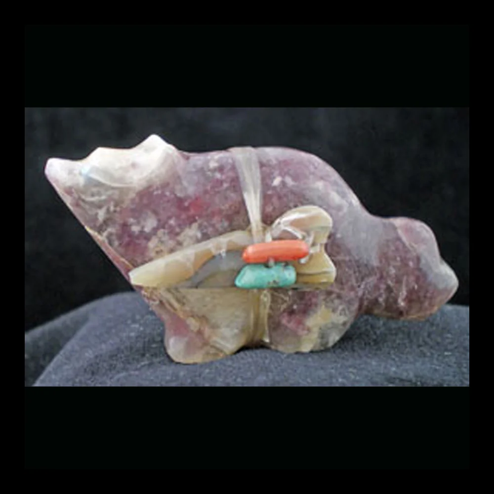 RM03L-Square-Zuni-Lena-Boone-lepodolite-wolf-fetish-1000.jpg