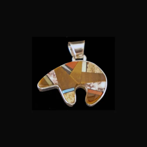 MV01-Calvin-Begay-inlaid-bear-pendant-500.jpg