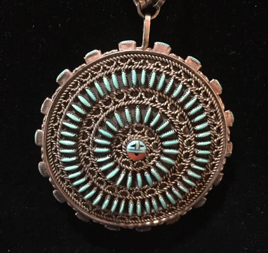 JW25B-CU-Zuni-Mellikon-filigree-pendant-necklace-1k.jpg