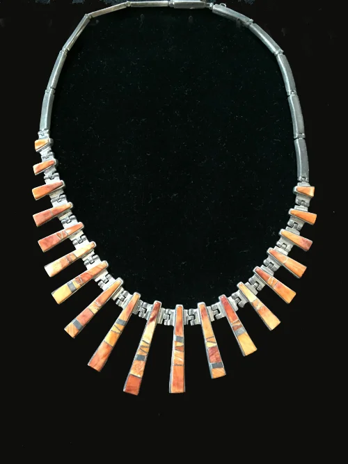 MU83-Calvin-Begay-Native-American-Navajo-necklace-set-500.jpg