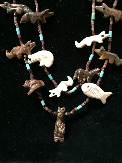 MS03-Navajo-fossil-carvings-necklace-500x.jpg