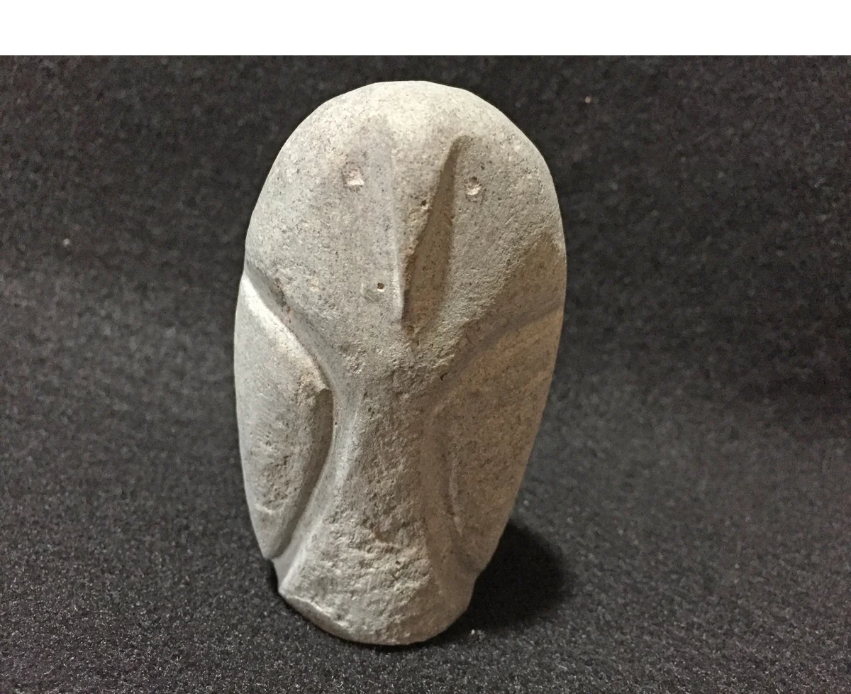 CS596F_Cochiti_Salvador-Romero_found-stone_owl-fetish.jpg