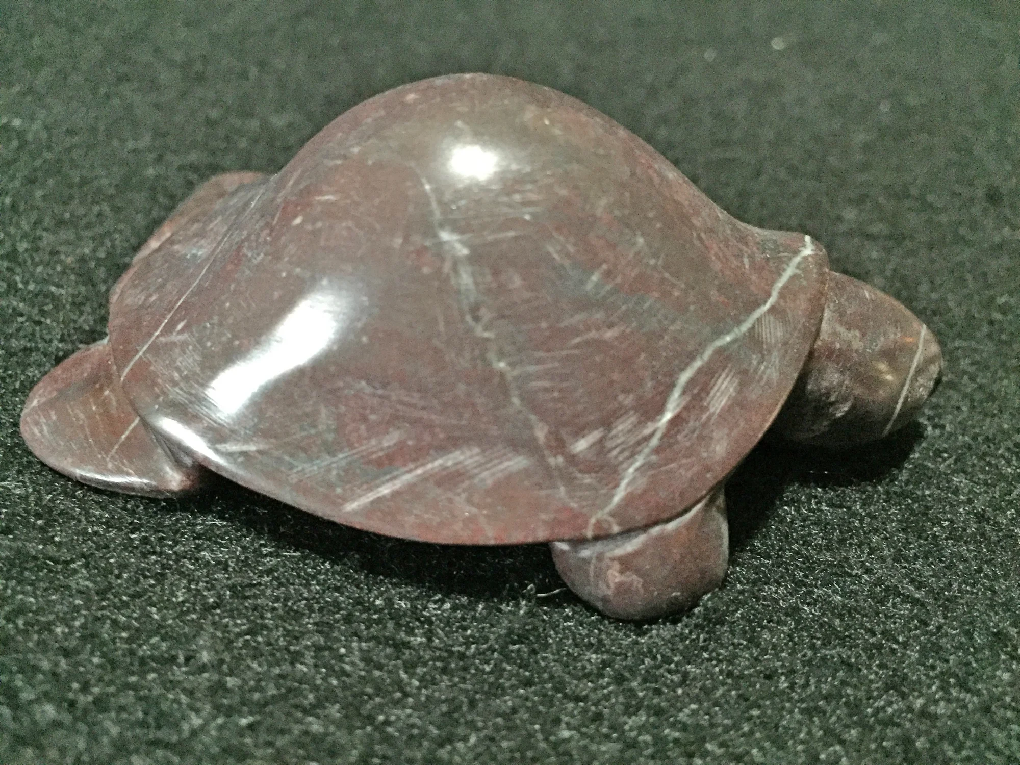 RX07R_Melvin-Sandoval_San-Felipe_red-marble_sea-turtle.jpg