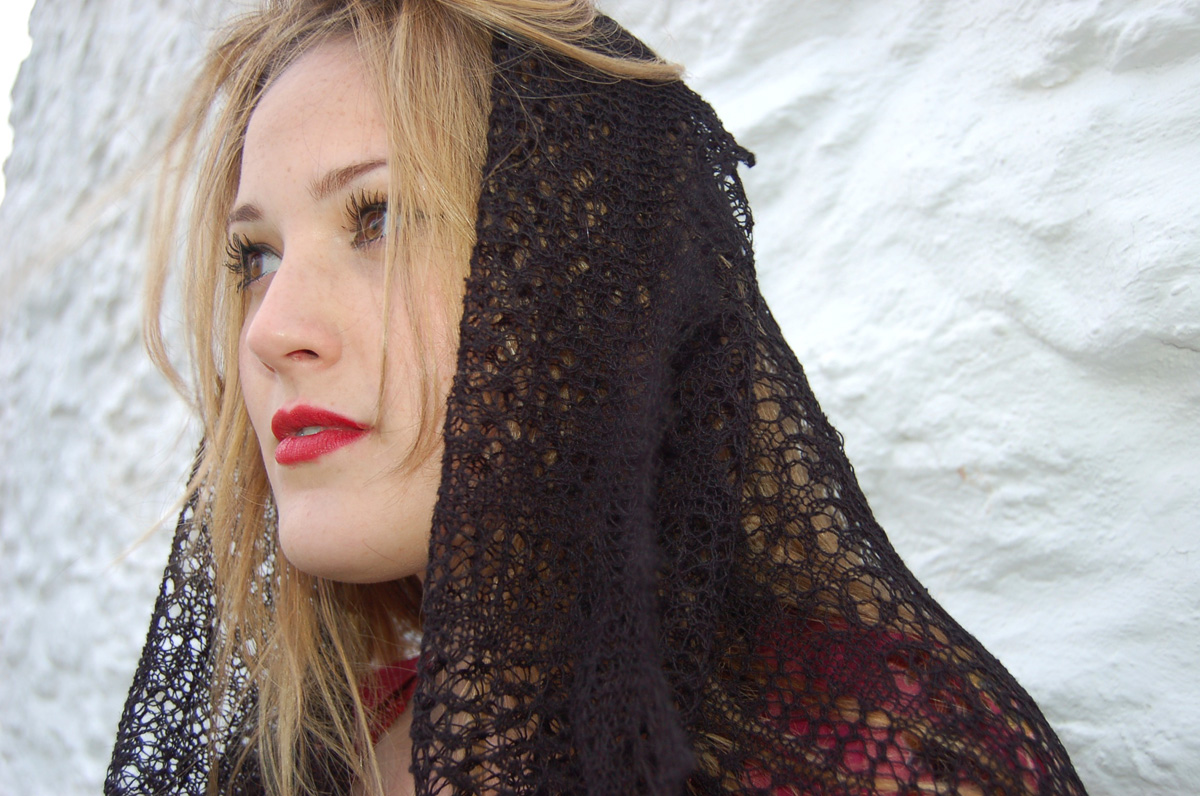 jeannies-shawl-web-1.jpg
