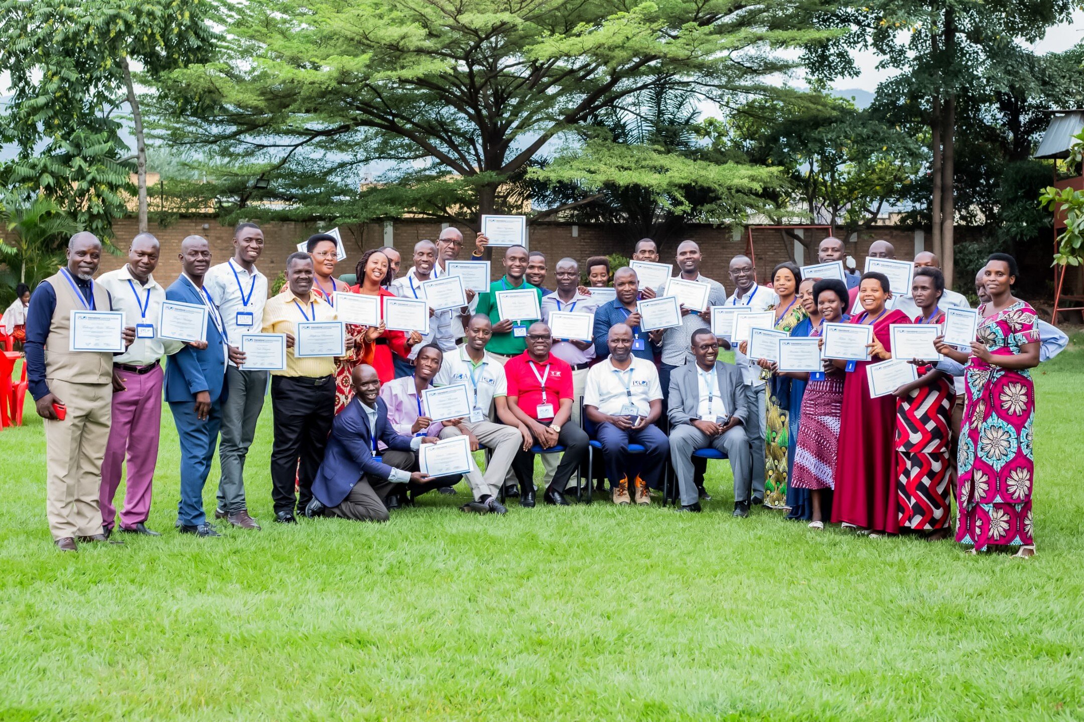These 30 ILI Alumni 🎓 recently experienced History Makers Training in Burundi 🇧🇮. They graduated with a high expectation to multiply their leadership and train another 1,020 leaders in the next 90 days 🙌.

Every History Makers graduate is challen