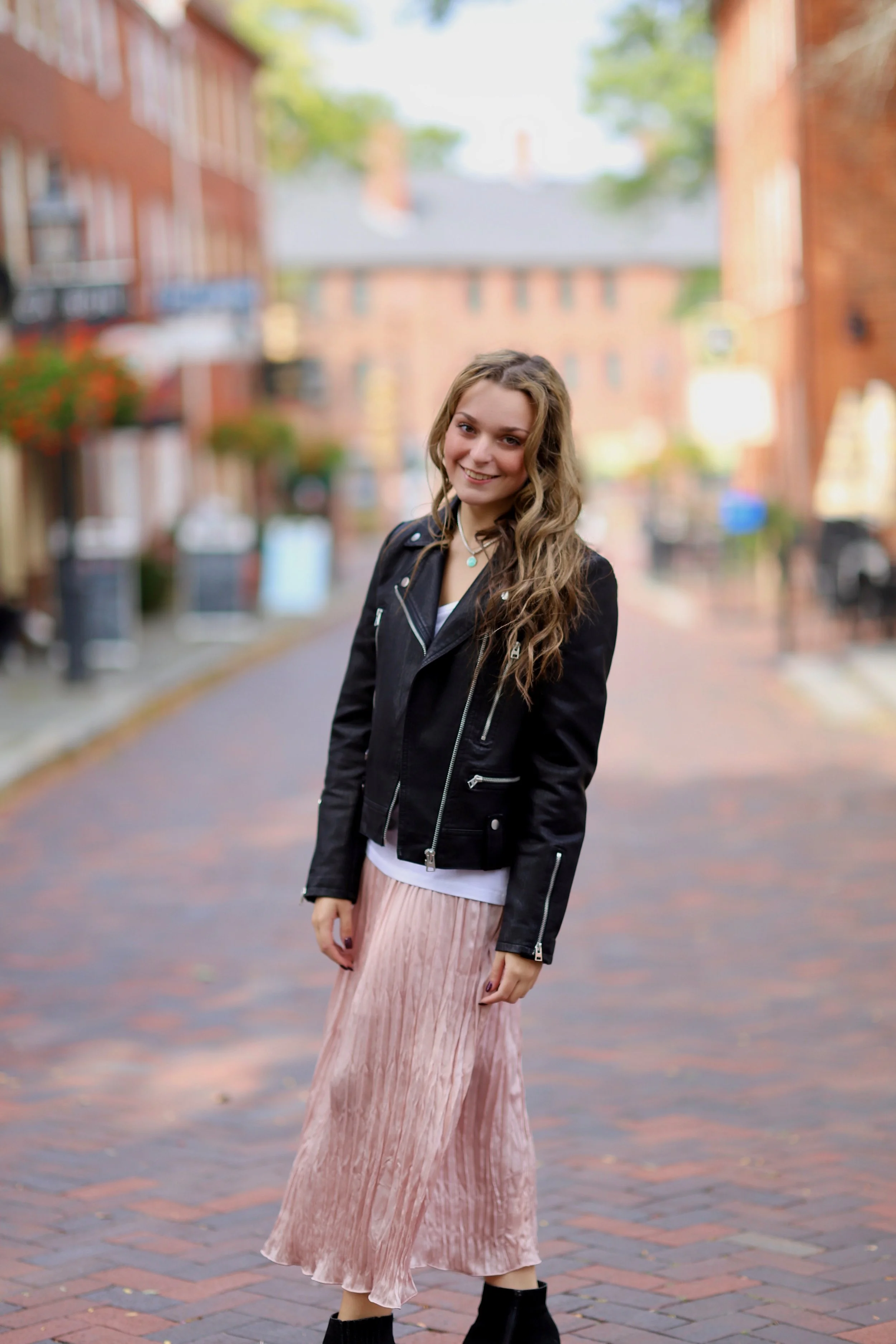 2 SLOTS left Downtown Nbypt Mini Sessions May 2nd