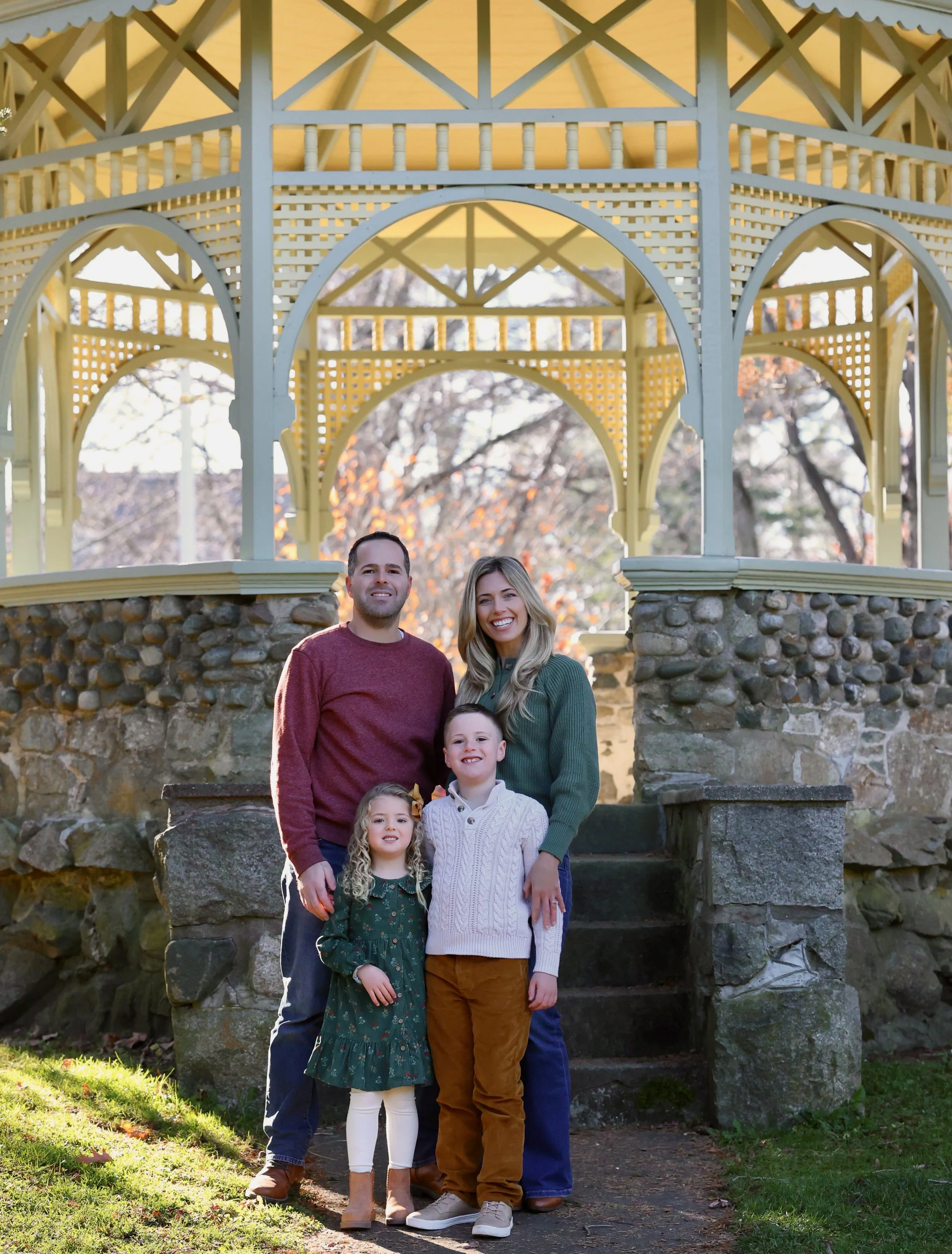 2 Micro/Mini SLOTS LEFT Atkinson Commons Dec 13th