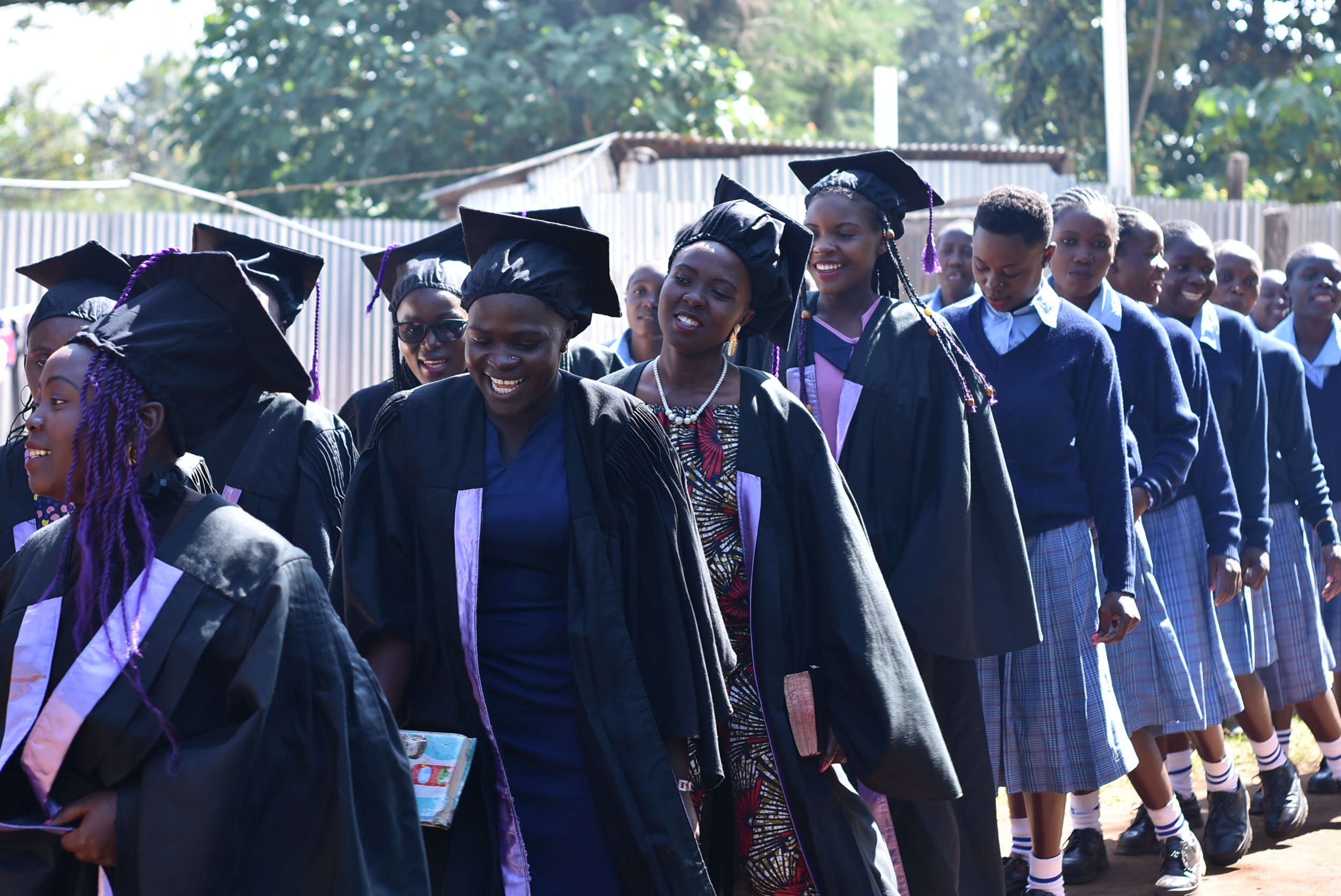 3rd year students walk to ceremony